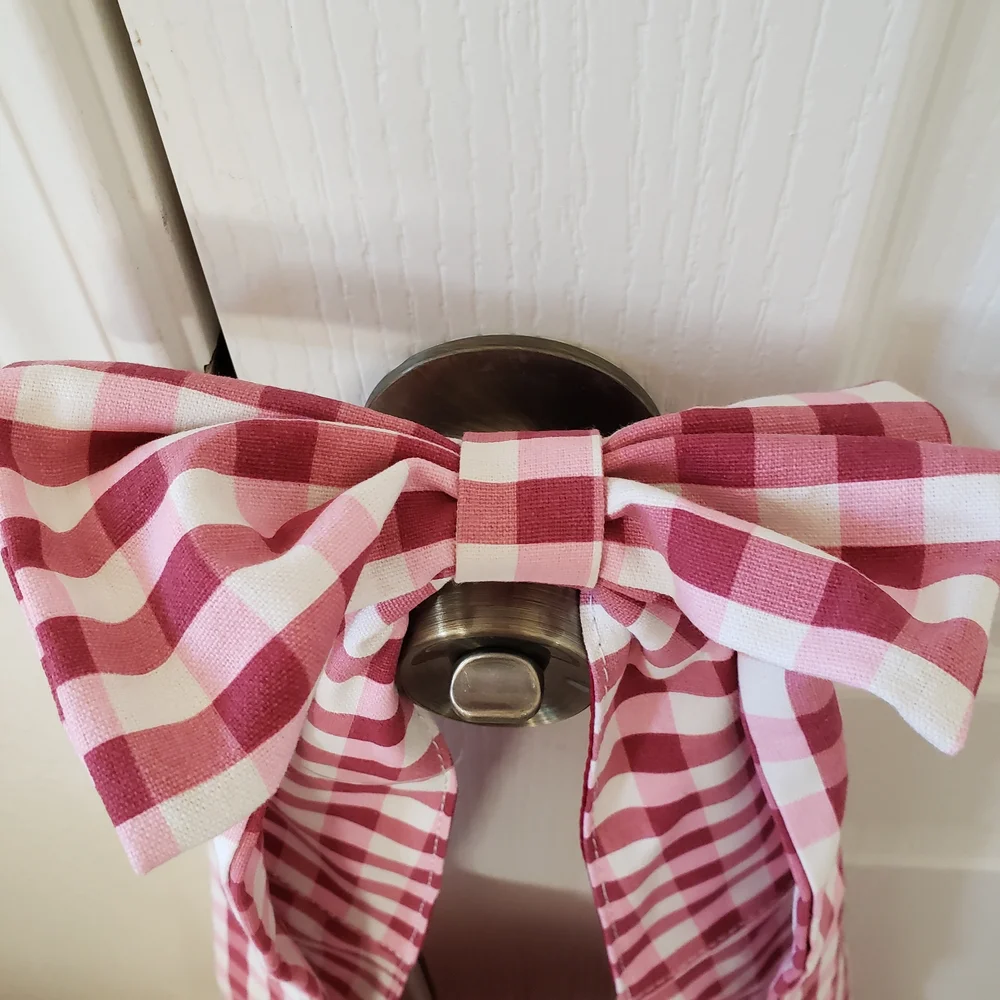Checkered Red and White Tote Bag - Picture 4 of 4